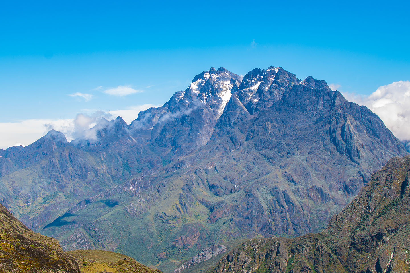 rwenzori-mountain-hike-trip